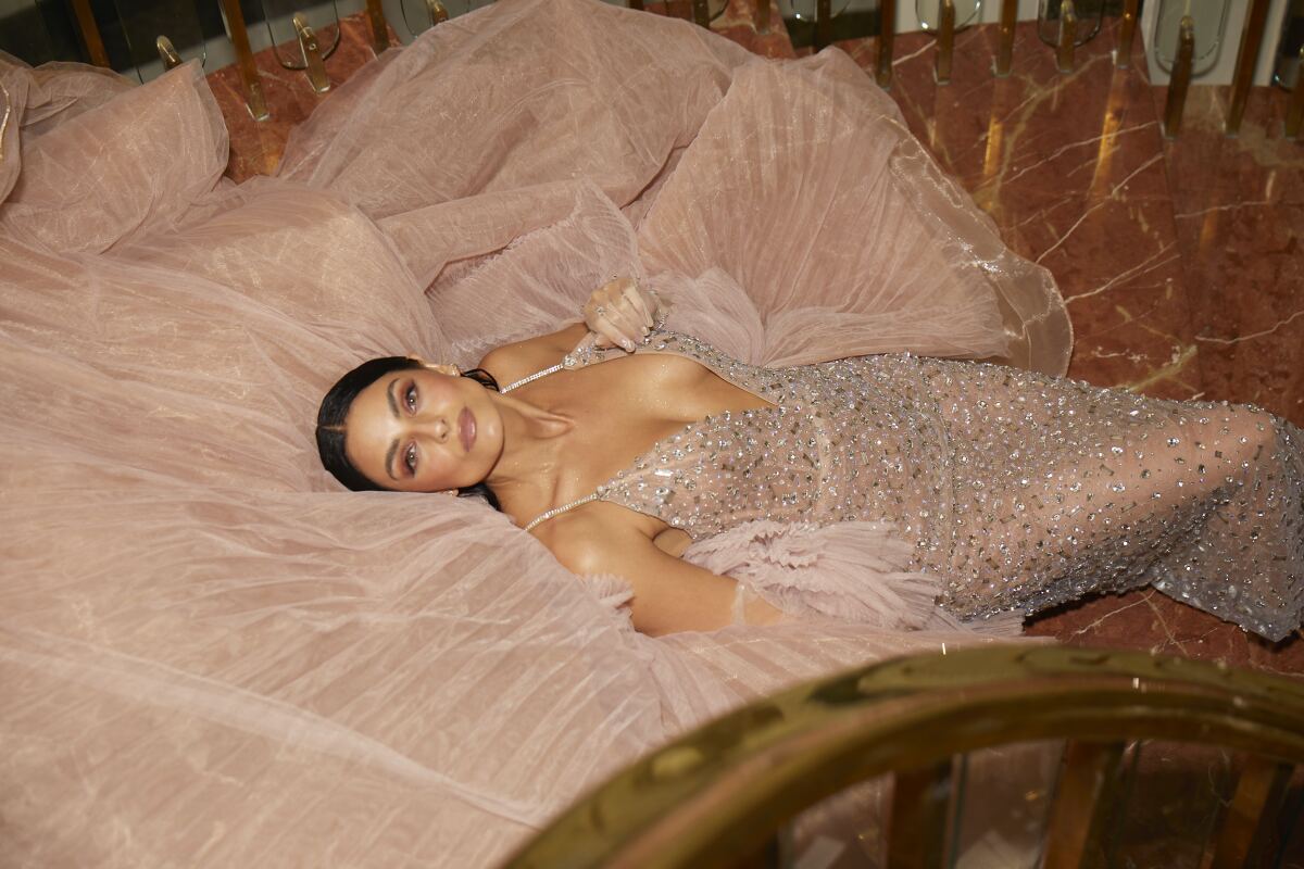 daryl goard recommends Footjob from wife dennis gaye add aislinn derbez nude photo