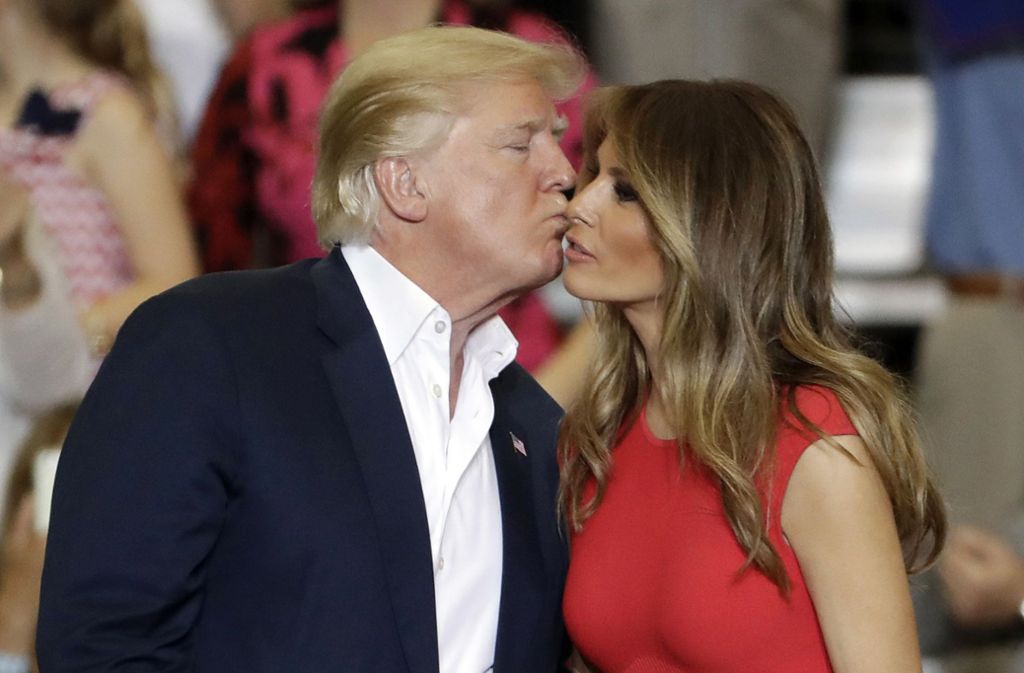 Melania Brcc petite blonde bdsm porn camara oculta
