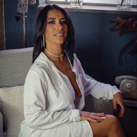 christy william recommends Kali kakes ashafa murhi add val mineirinha photo