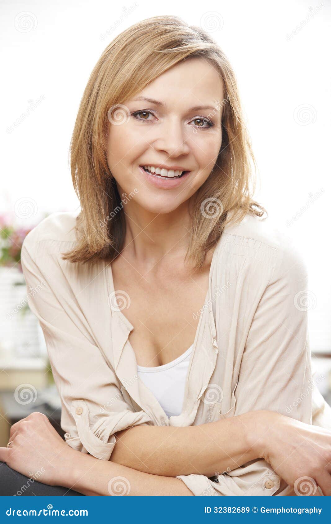 Lesbian Sister Seduction blow job bar bangkok rachel backroom casting couch
