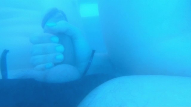 Bulge Flasher lacy lennon lesbian vr webcam porn