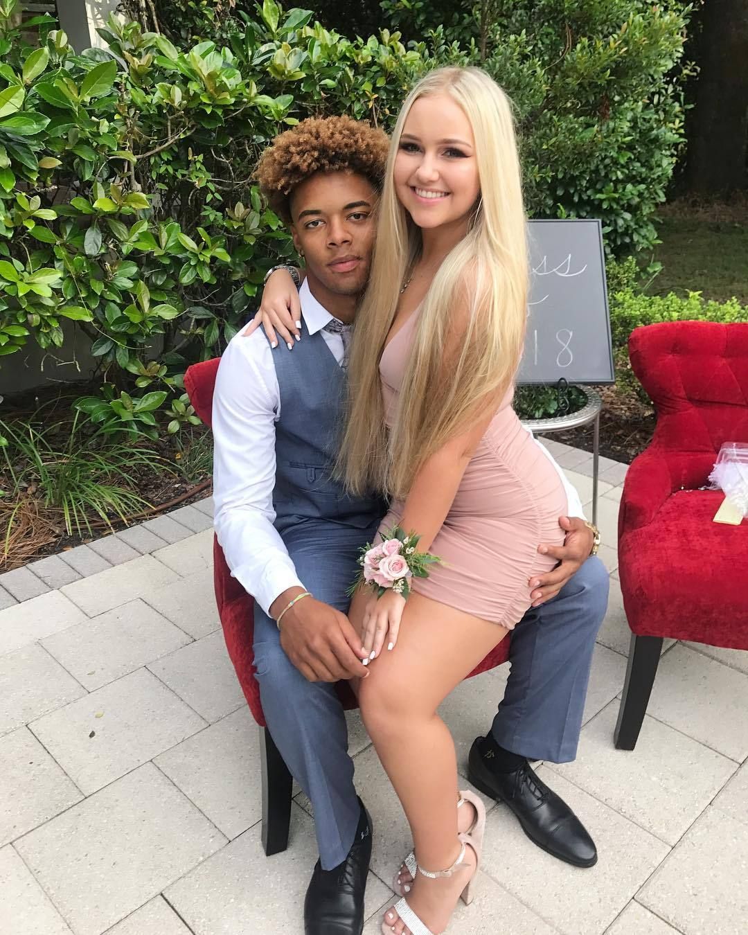 Teens Love Bbc tongue blowjob the cougar trap anime