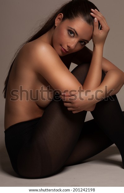 angela kay poole recommends naked women modelling christopher valerio add naked women modelling image