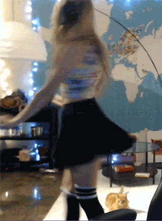 Amouranth Nip amature blowbang honey gold vr