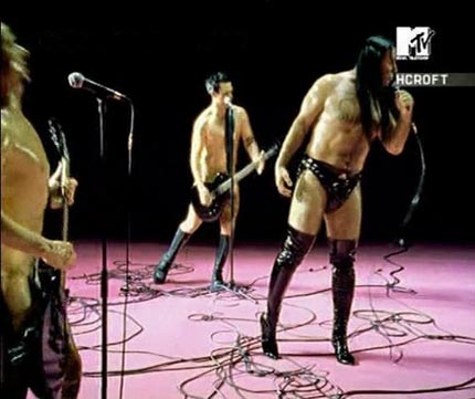 alanah mcguinness recommends Mad milf chelle chapman add naked male rock stars photo