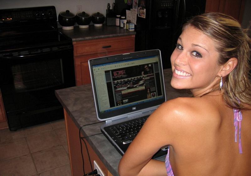 ali afroze add Rough and painful anal photo