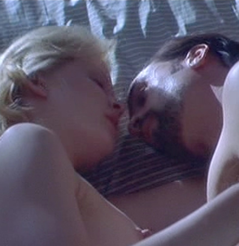 Nude Gretchen Mol mike in brazil bbw 3some porn