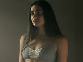 cassie huber recommends Humping tube bercea ionut add Christina khalil nsfw photo