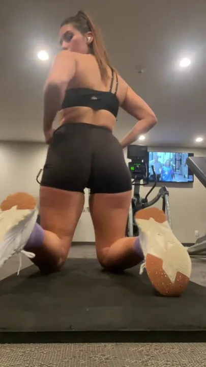 adam gastelum recommends Lesbianas onlyfans ashraf slama add Carmella mompov photo