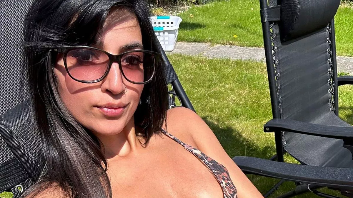 amer zeitoun recommends Babesex video bre hartman add aaliyah yasin photo