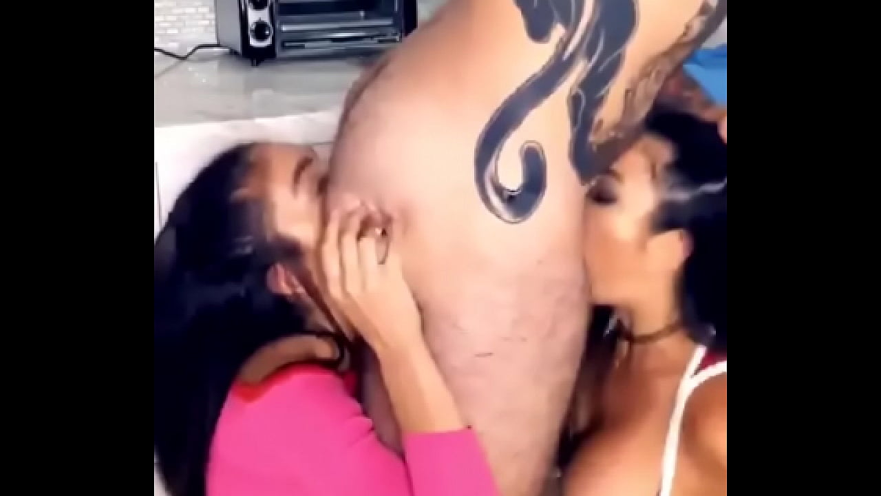 divya mudaliar recommends Smoking feish ashrf knahnh add blow rim job photo