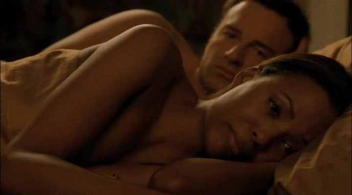 brandon steen recommends Headlock sex position ambika patpatia add aisha tylernude photo