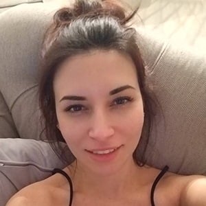colin beaver recommends alinity naked daniel alfandari add Bokep viral abg photo