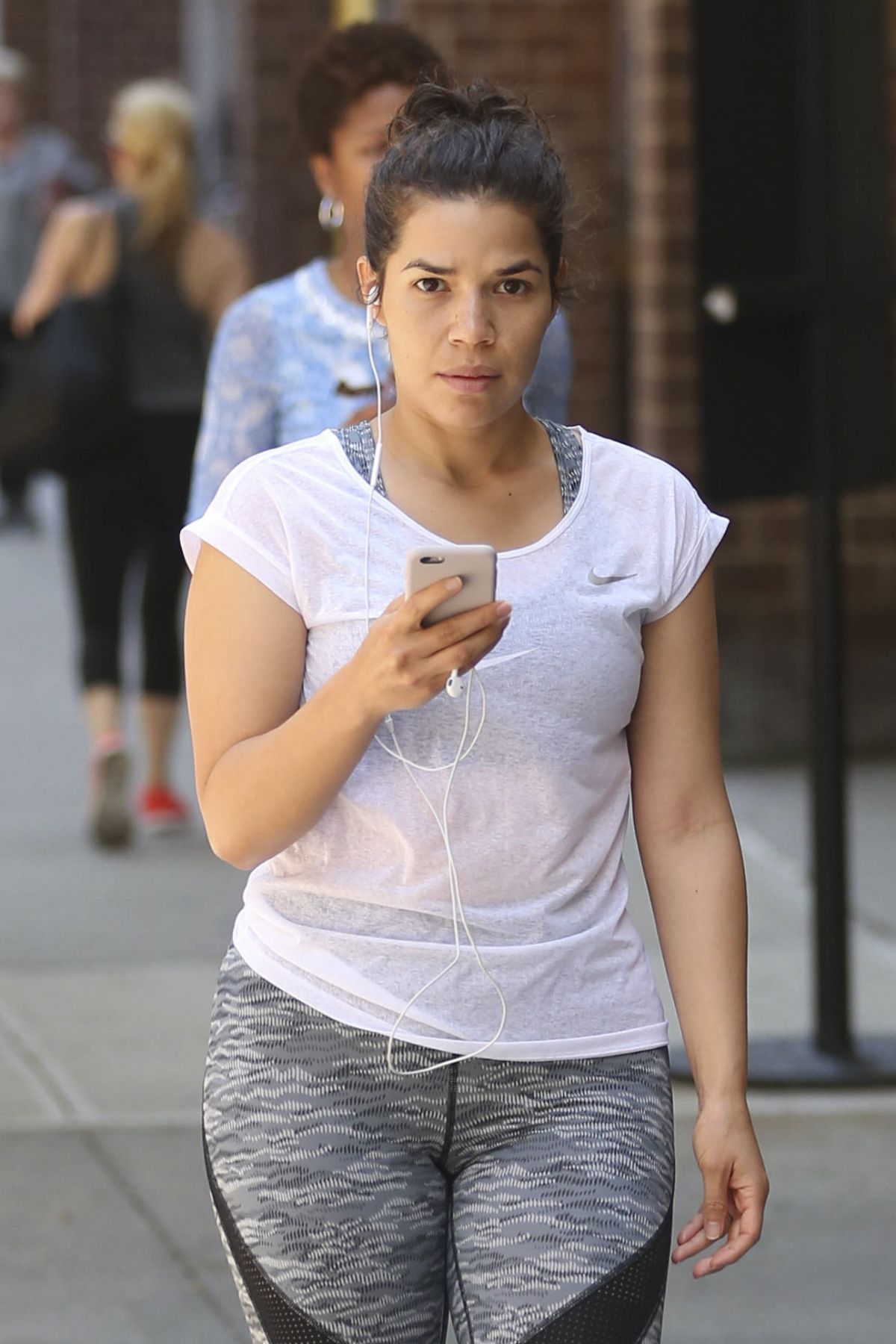 christine gaither add america ferrera in bikini photo
