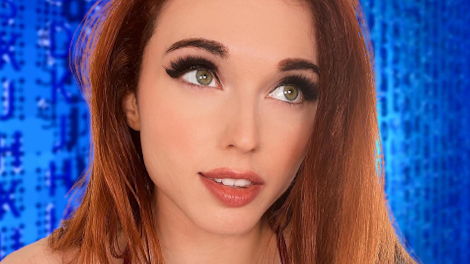 Amouranth Cumshot julie bowen nude pics naked smooching