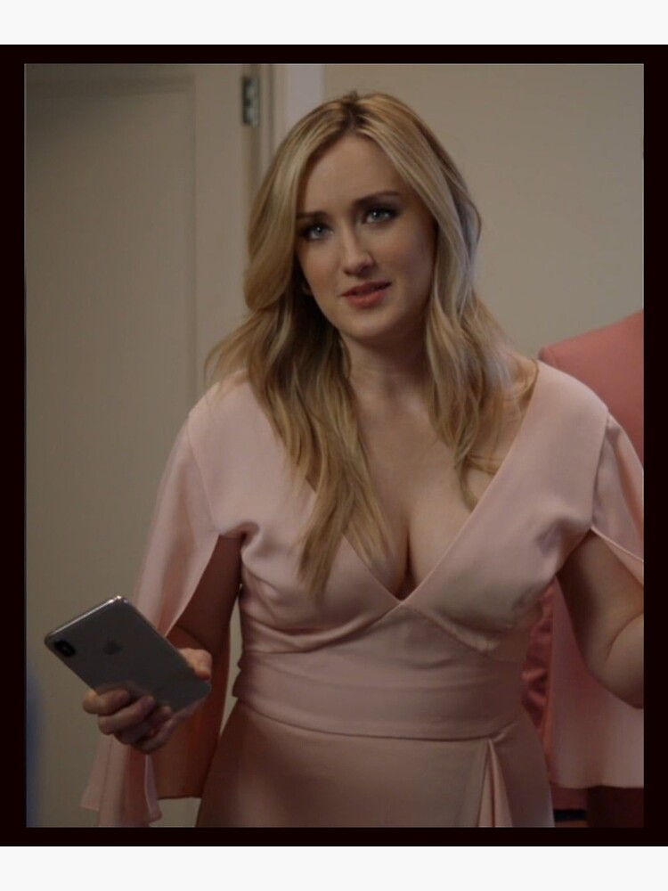 amber wilhite add ashley johnson hot photo
