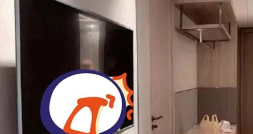 bill bags add asian nude in shower image