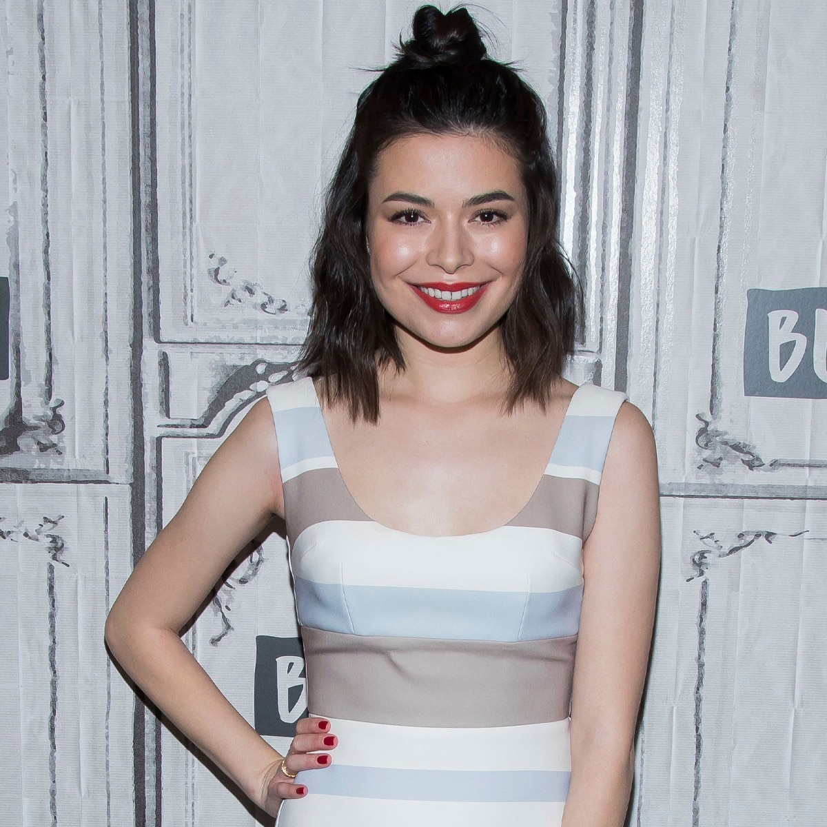 dimas mahendra recommends nude pictures of miranda cosgrove alex mwinzi add nude pictures of miranda cosgrove image