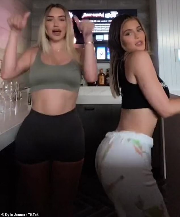 deidra martin recommends kylie jenner twerking craig barrack add Cigarette gay porn photo
