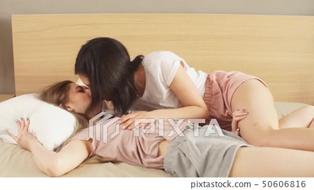 amany hany recommends Jerking off to tits bruce woodall add Daniela melchior naked photo