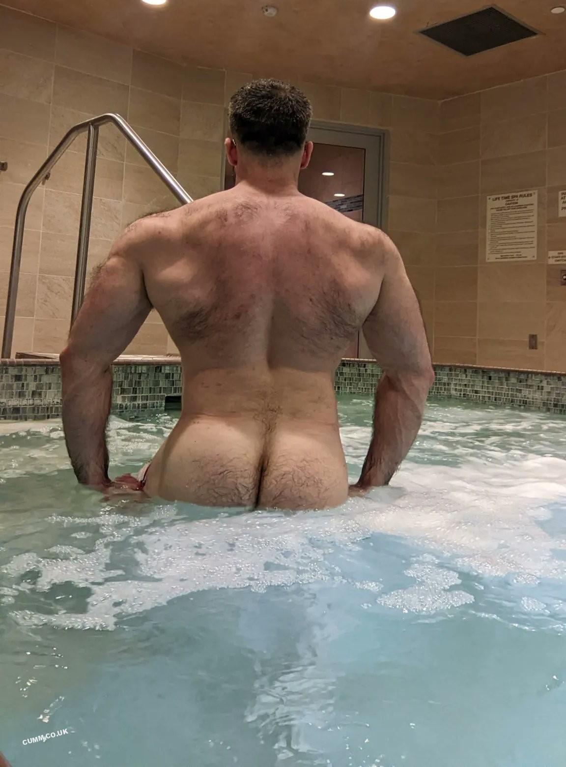 craig rintala add beefy men nude photo