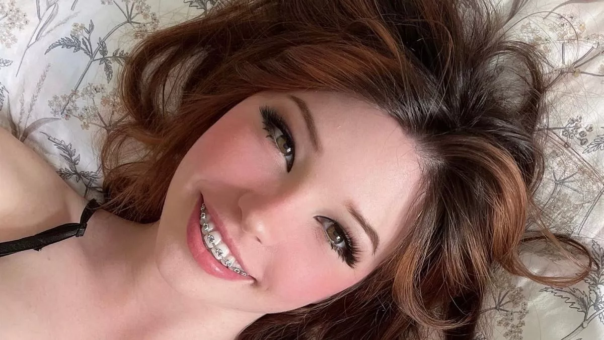 andreas billy recommends Karlee gray lesbian david makoni add belle delphine onlyfans sextape photo