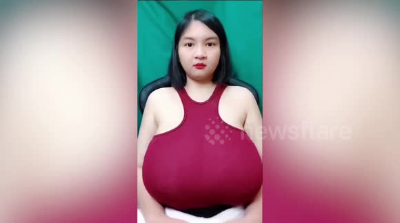 carly nichols add big tits in thailand photo