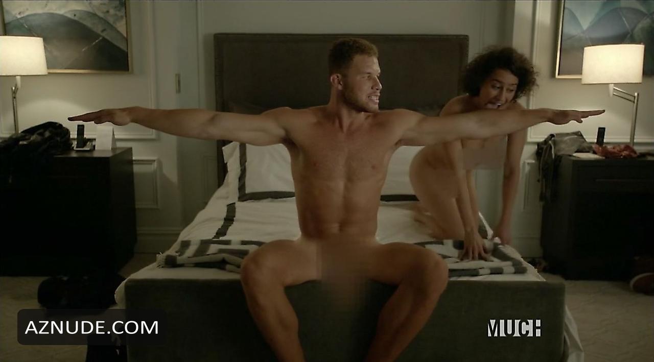 Ilana Glazer Nude huge tits webcam madiruve leaks