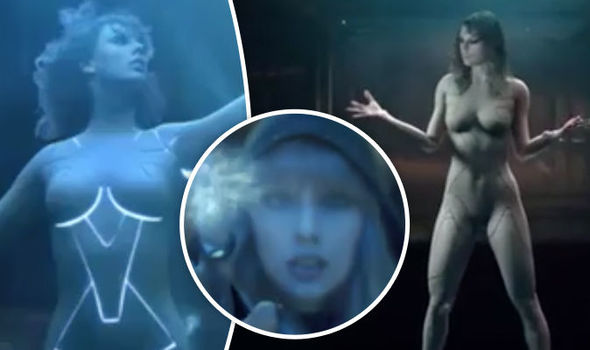 chip moxley add naked pics taylor swift photo