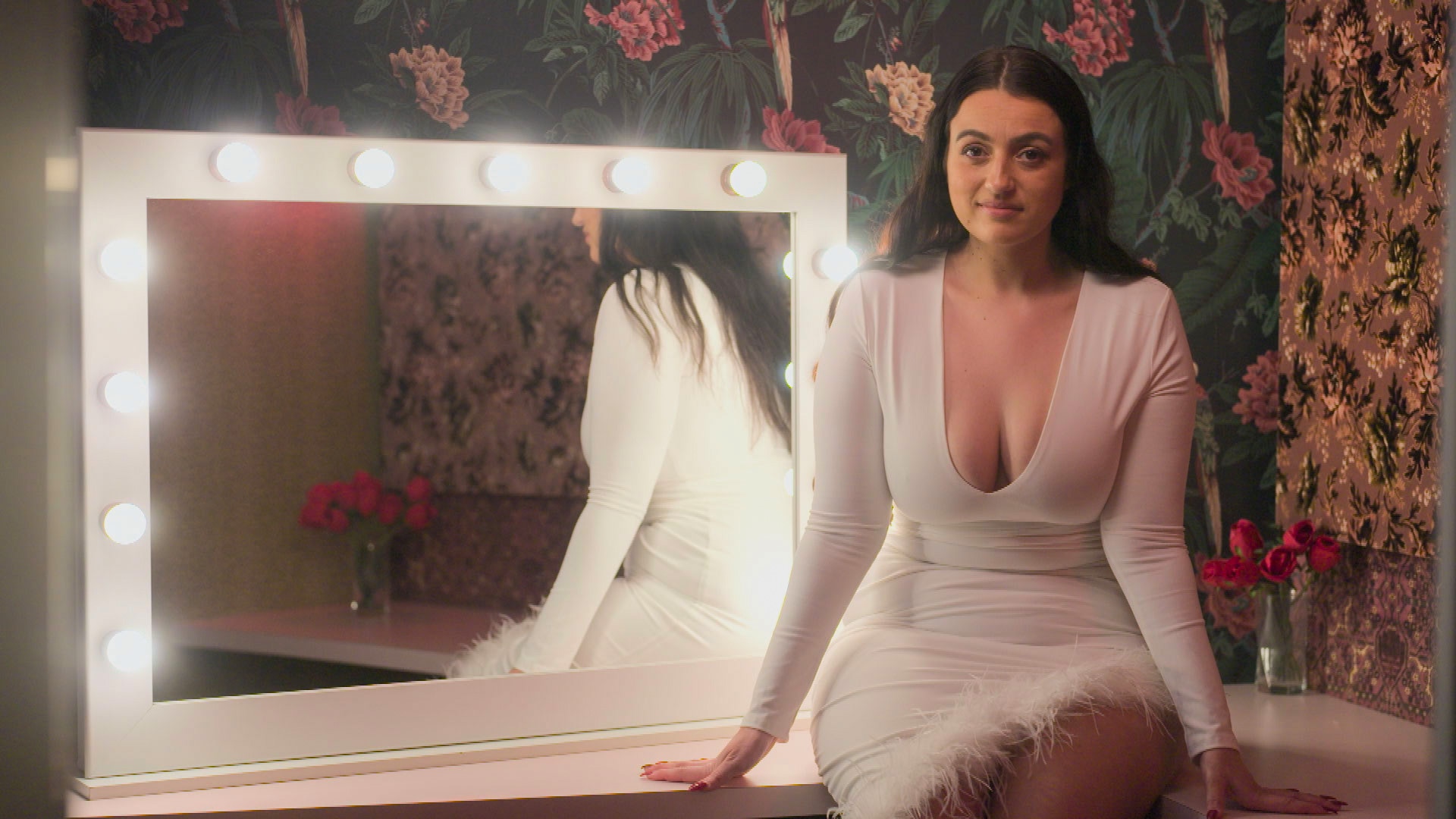 david fahrer recommends fat tits videos dorette muller add Ella knox lingerie photo