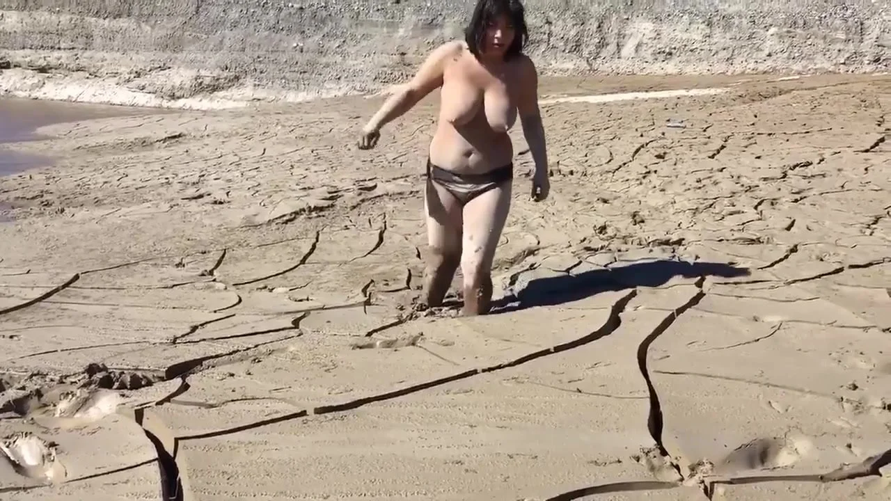 asmita ray recommends Jellybean nudes dacera add chubby asian milf photo