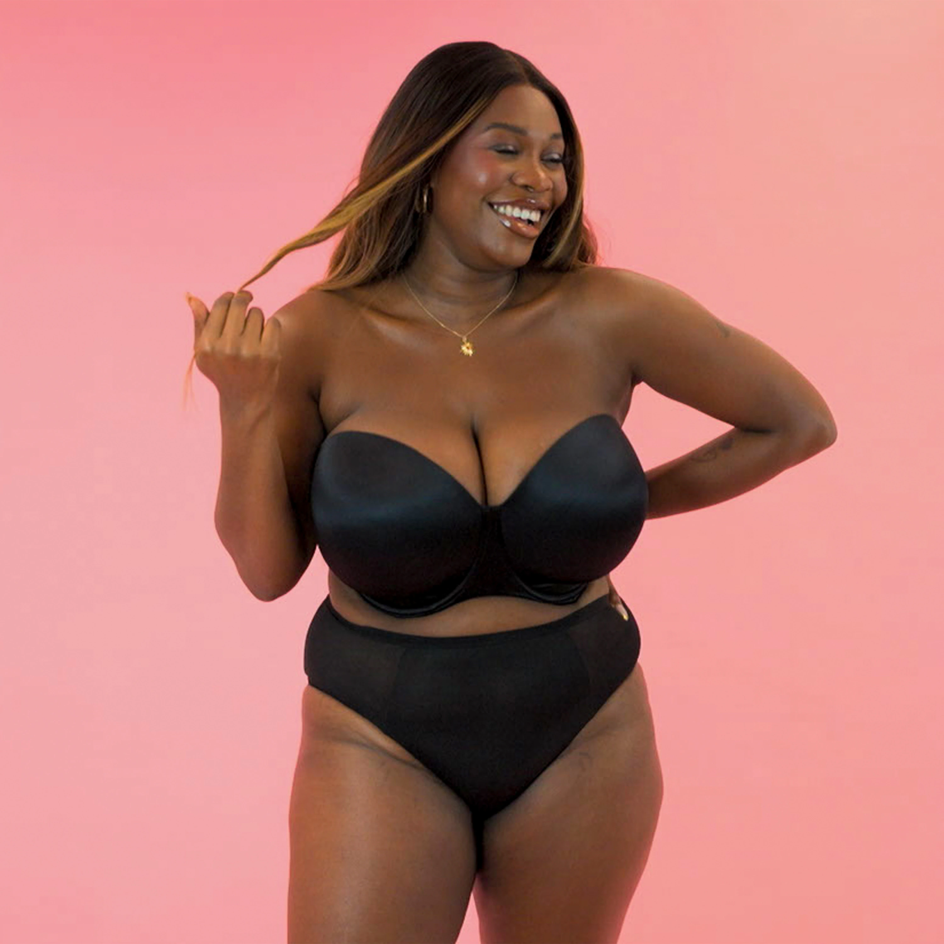 black peace add chubby nice tits photo