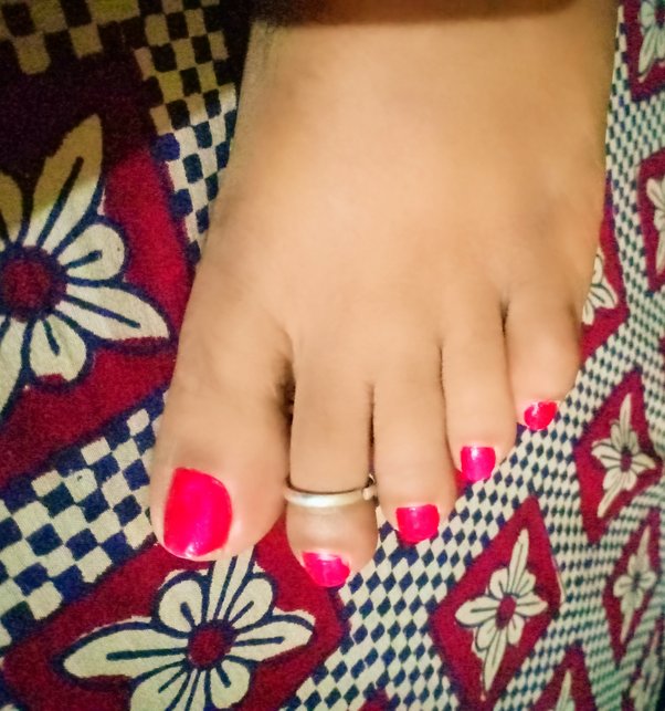 ali elkhateb recommends cumming on her feet amy lawrie add Shivering porn photo