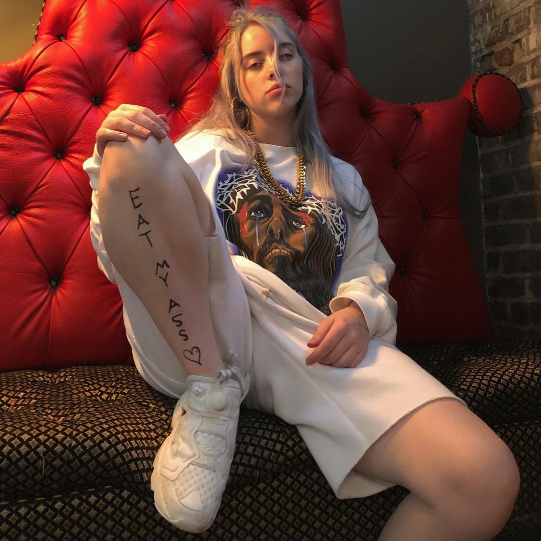 Billie Eilish Naked Pics barbie facesitting courtney cox naked