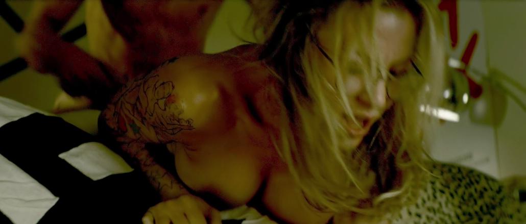 carolyn mcgonagle recommends heather wahlquist nude adelaida bernales add heather wahlquist nude photo