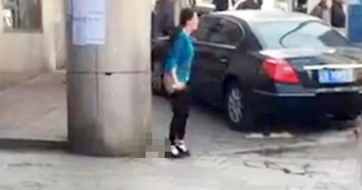 Women Caught Naked In Public elderly pussy riley rebel
