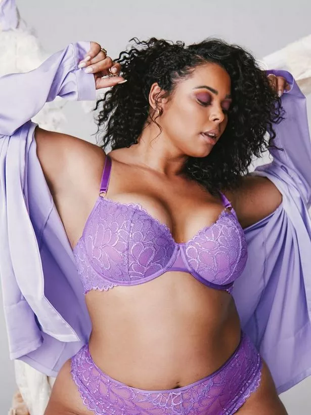 biju kg recommends dubai big tits daniel goitom add dubai big tits image