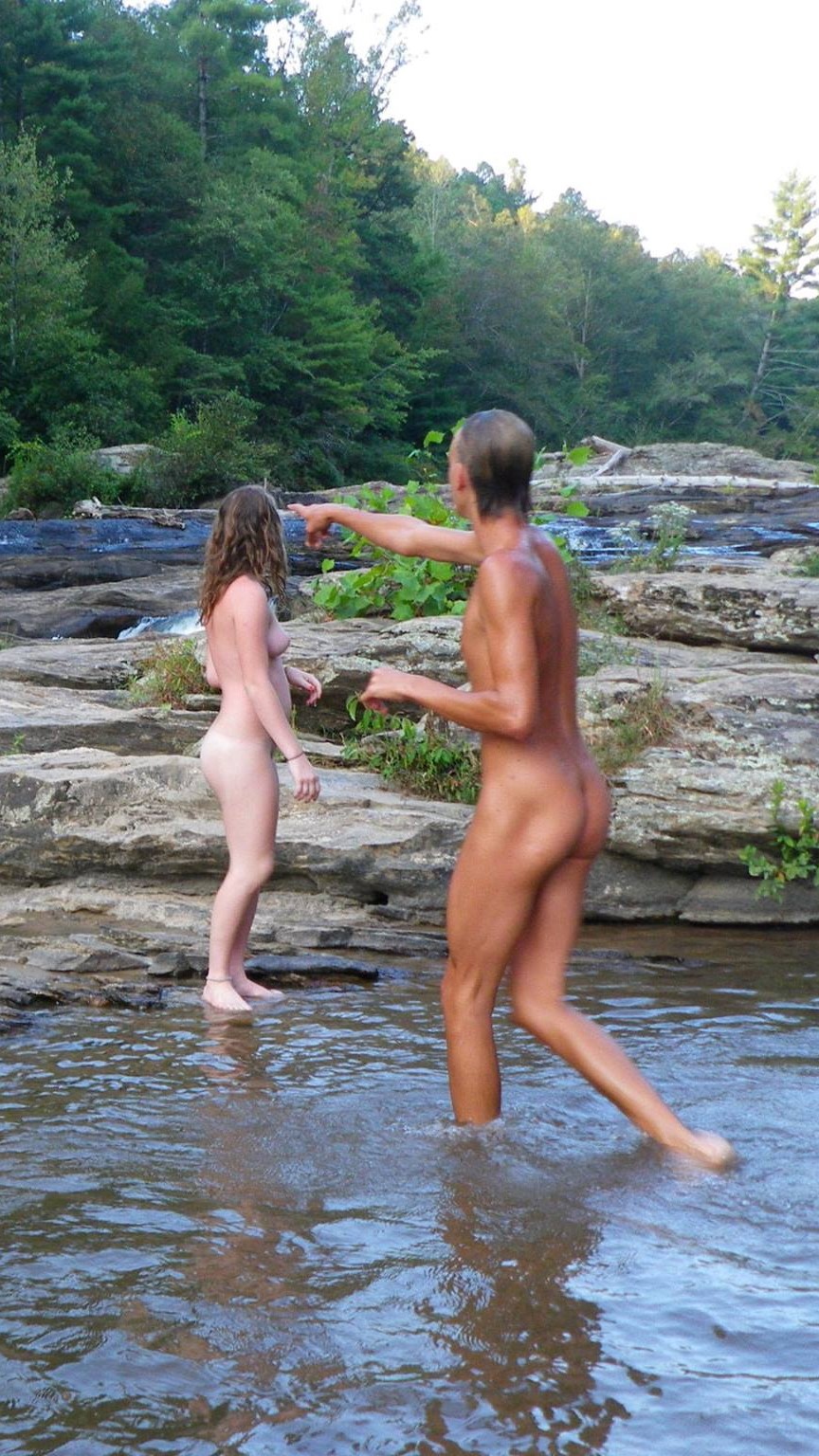 amna moiz recommends accidental nudity in public benny schneider add accidental nudity in public photo