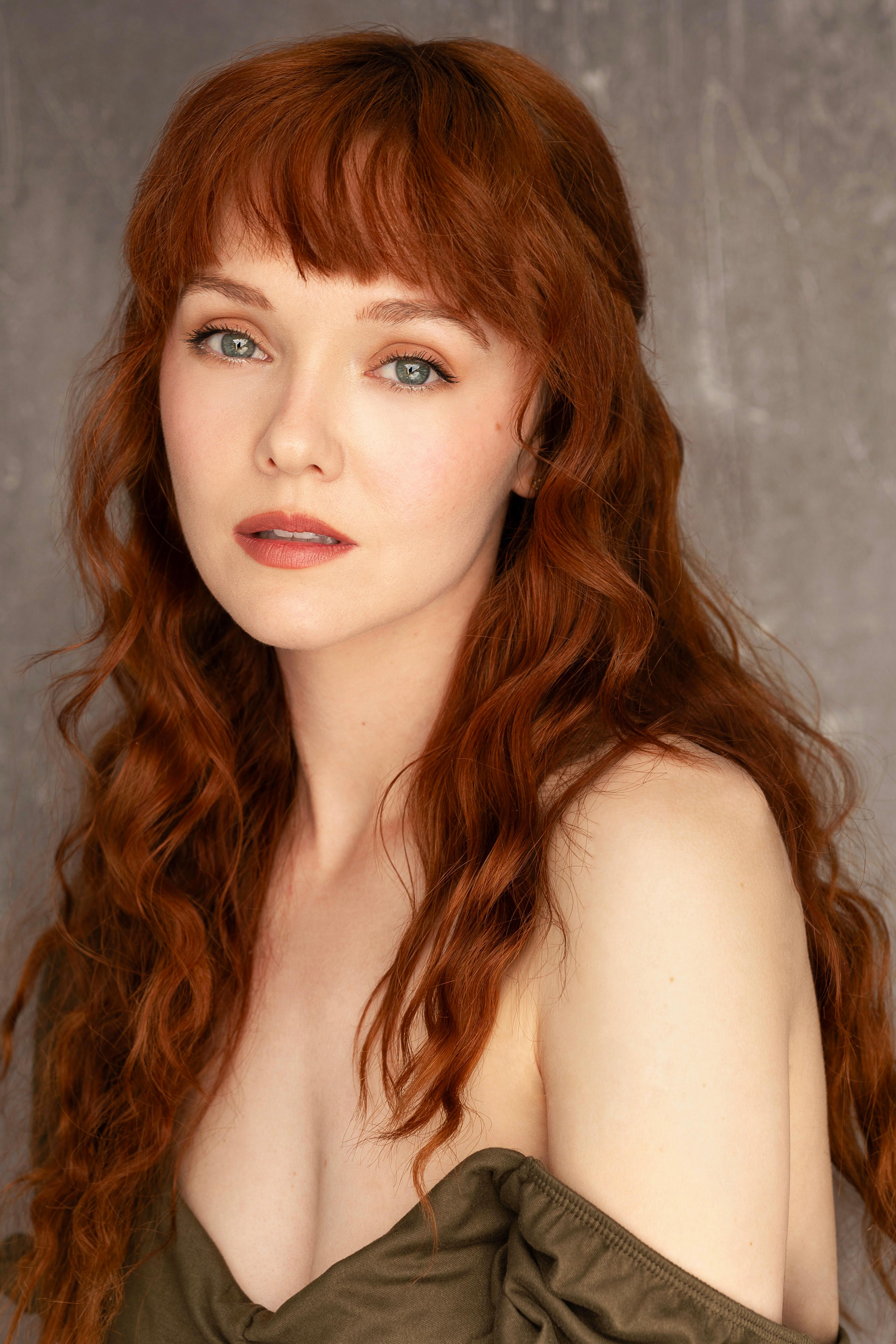 adam mckeever recommends exxxtra small redhead cecile roldan add Butterybubblebutt chaturbate photo