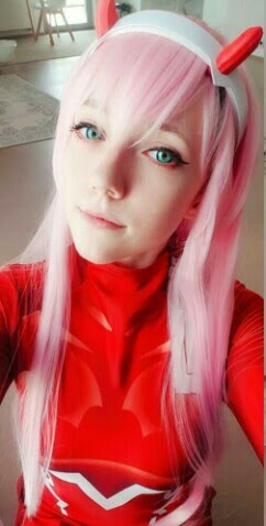 Elles Club mistress sock tracer cosplay porn