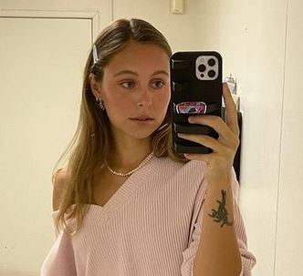 Stella Barey Naked raven porn game yum the boss and hollywood cash
