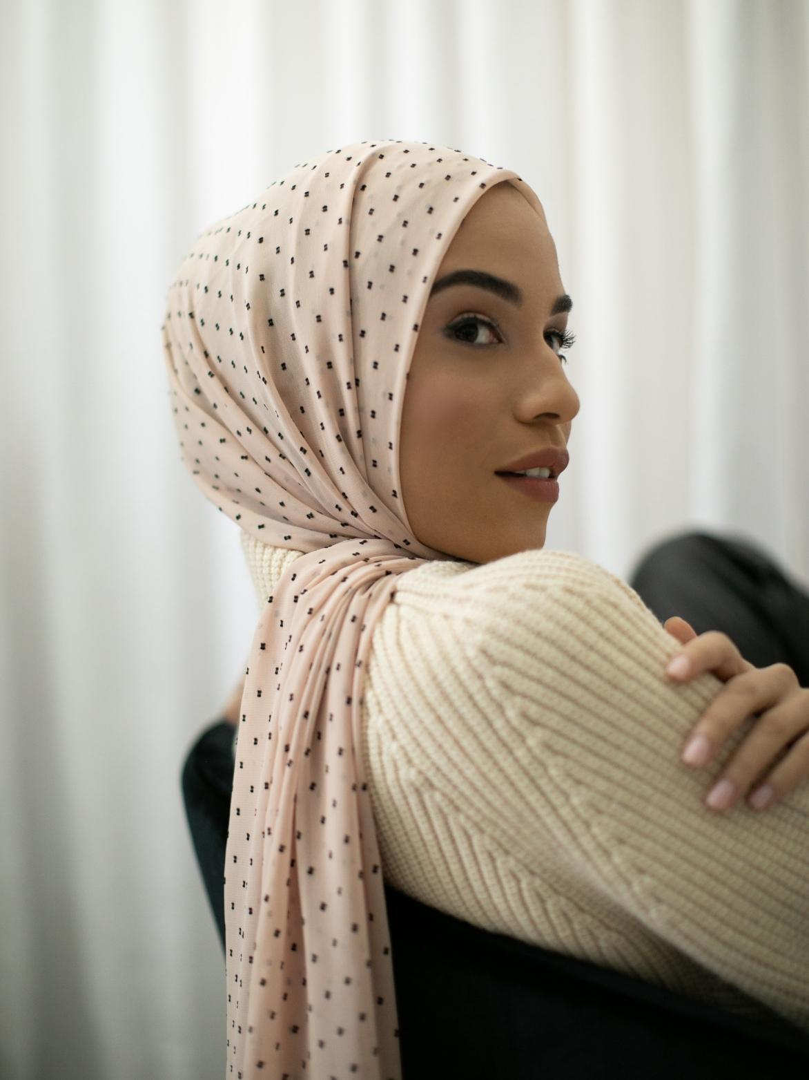 dacorius cooper recommends Bbc cuck anal alan mcginty add bokep jilbab terbaru 2023 photo