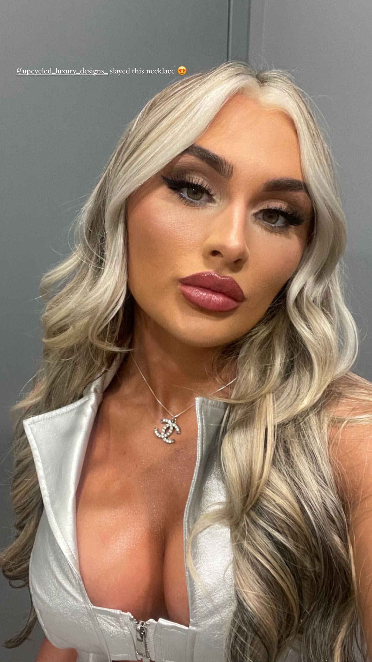 callie moorer recommends Big boobs solo videos billyray sirus add fake hot tits photo