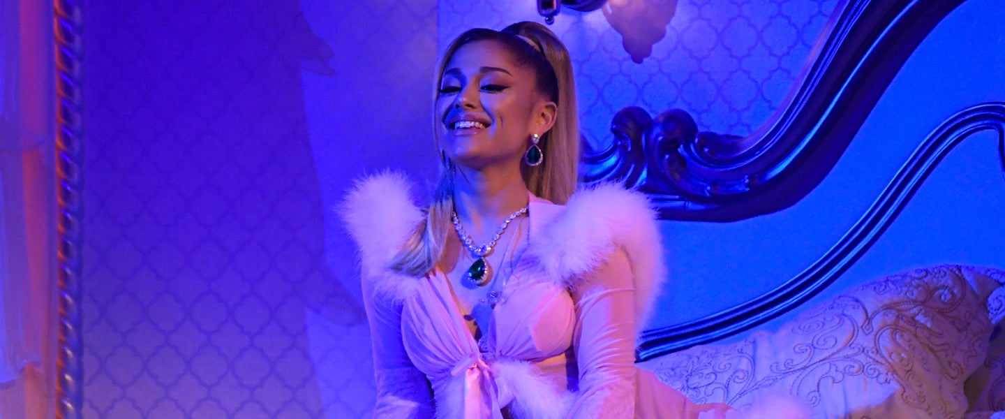 claudio cerda recommends Cummy bum angelo dos santos add ariana grande masturbating image