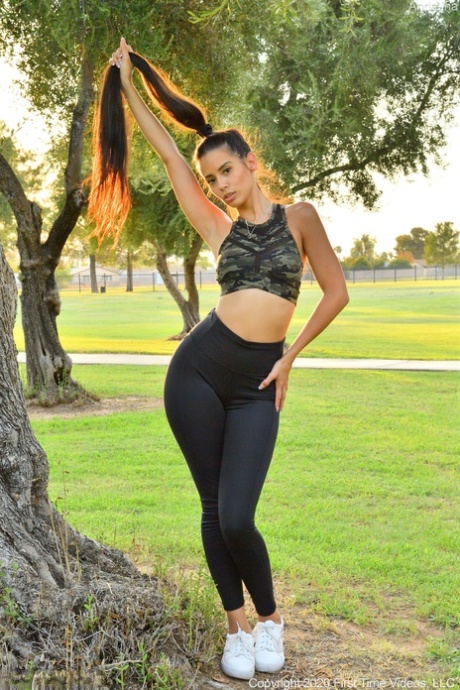 dina luis add fit latina nude photo