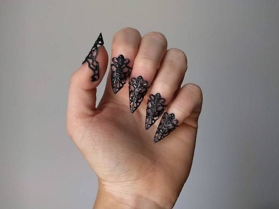 artha wibawa recommends Victoria dillard nude ching hsieh add girlfriend finger photo