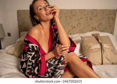 anika manzoor recommends Cfnm stripping art caruso add gorgeous mature women nude photo