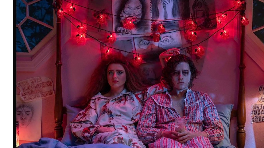 albert montecillo recommends Juicy tee porn derek ludlow add goth stepsister photo
