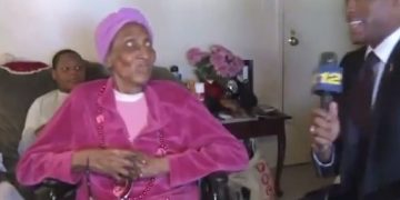 amanda gent add hornny grandma photo