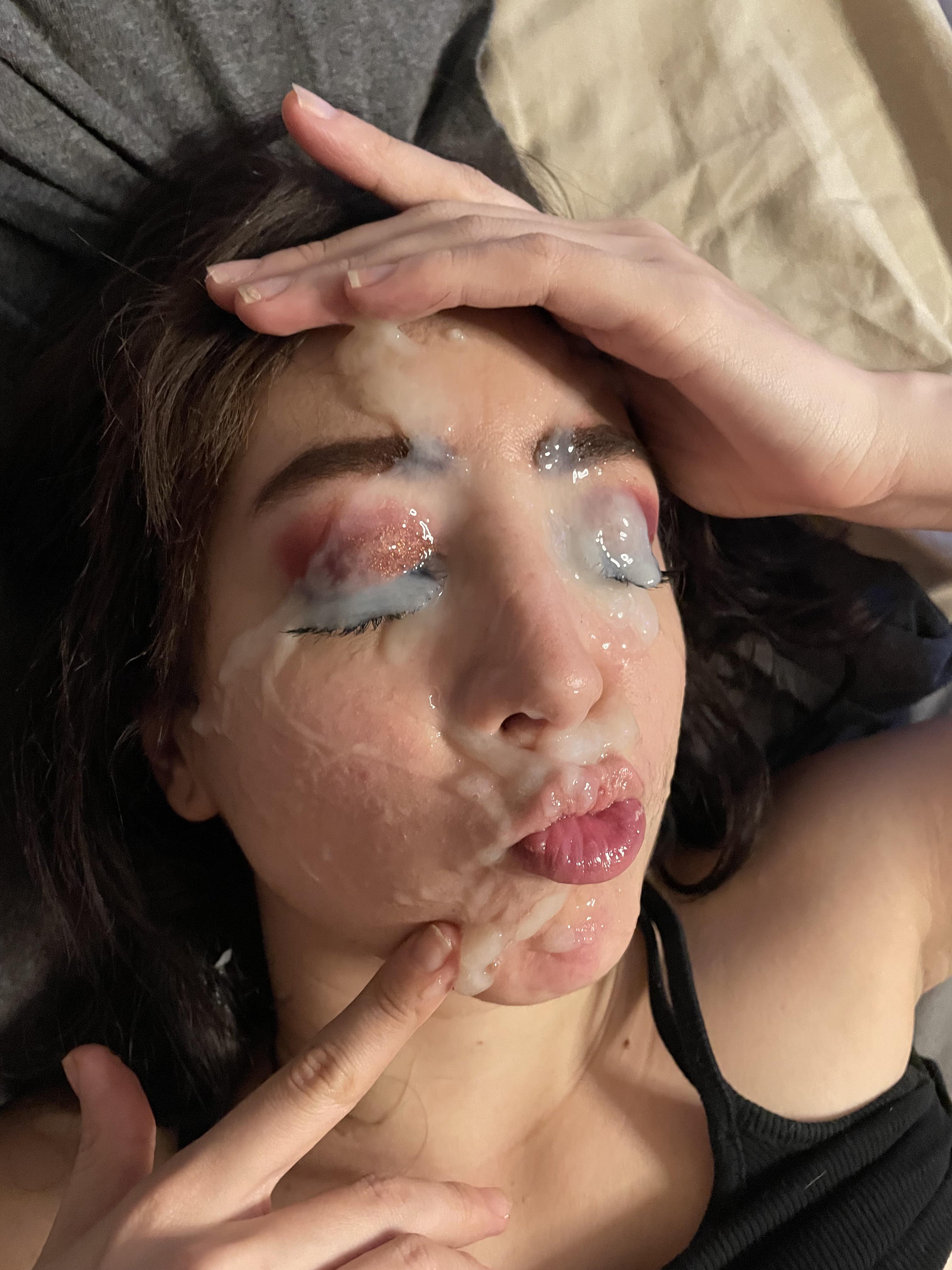 brodie eaton recommends huge cumshot facial dawn de lange add huge cumshot facial image